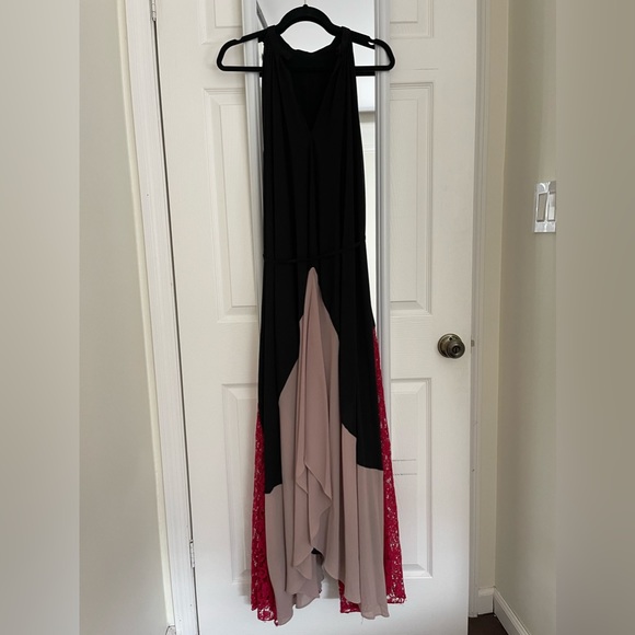 Iris Color Blocked Dress - Picture 6 of 9